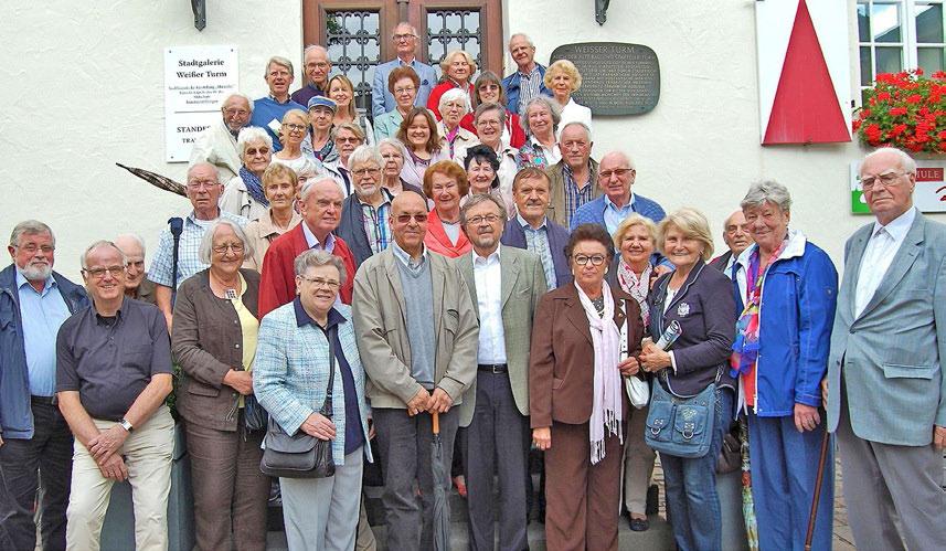 Bürgermeister Orthen präsentierte seine Stadt in einem umfassenden Überblick, der die Lage und Geschichte der Stadt, Wirtschaft, Tourismus sowie die Rolle von Bad Neuenahr als Kurstadt und den Stand