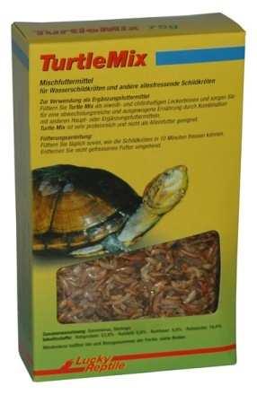 Auch wenn ihre Schildkröten das Futter lieben, füttern Sie maßvoll und sorgen Sie für eine abwechslungsreiche Ernährung.