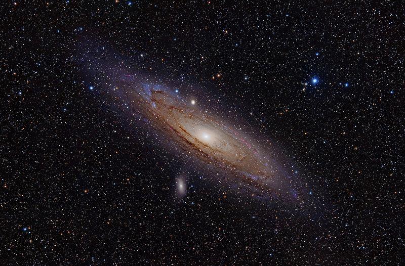 1. Was sind Spiralarme? Spiralarme sind leuchtkräftige Gebiete einer Spiralgalaxie und wurden erstmals von Hubble in M31 entdeckt.