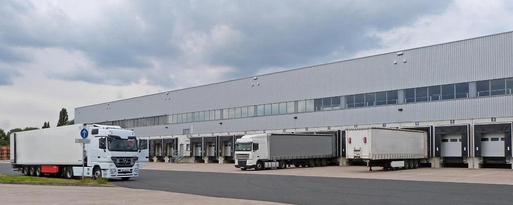 3. Industrie- und Logistikimmobilien Im vergangenen Jahr wurden im Kölner Stadtgebiet Industrie- und Logistikimmobilien mit einem Wert von insgesamt rund 216 Millionen Euro gehandelt.