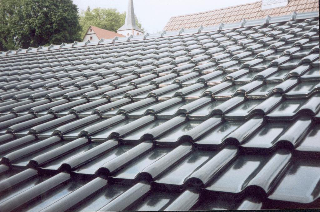 Die Entwicklung der Dachdeckung Einführung Dacharten Lehmdach, Strohdach, Dachziegel,