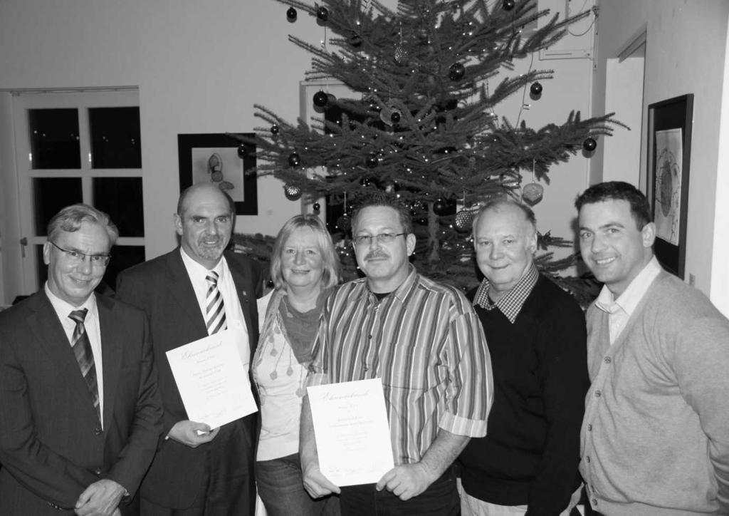 Ehrenamtspreis für Dietmar Brenner und Dirk Rönz Am 6. Dezember 201 2 wurden die Oberkasseler Dietmar Brenner und Dirk Rönz mir dem Ehrenamtspreis der Bonner CDU ausgezeichnet.