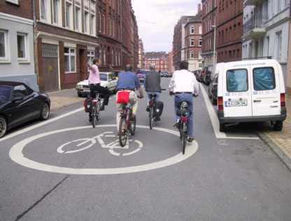 Bevorrechtigung von Fahrradstraßen Ausbildung von
