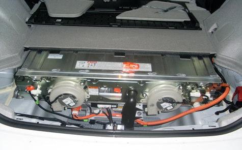 Quantitative Auswirkungen auf den After Sales Batterieelektrisches Auto (BEV) mit etwa 13,5 % geringerem Wartungs- und Reparatur-aufwand über