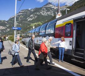 Reiseroute Luzern Andermatt Zermatt (oder umgekehrt). Eingeschlossene Leistungen. 1. Tag: Anreise mit den öffentlichen Verkehrsmitteln in 2. Klasse von Ihrem Wohnort in der Schweiz nach Luzern.
