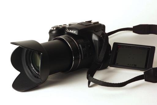3 Typische Bridgekamera 4 Superzoomkamera Nun möchte ich auf die Bedienung einer digitalen Spiegelreflexkamera eingehen, damit Sie die