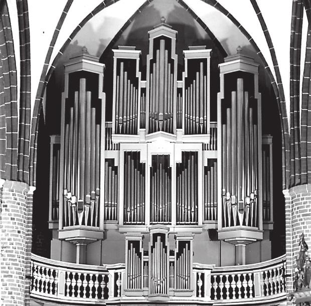 Foto: Salge St. Gotthardtkirche Orgeldisposition Hauptwerk II. Manual Gedackt 16 Prinzipal 8 Rohrflöte 8 Viola da Gamba 8 Oktave 4 Gemshorn 4 Quinte 2 2/3 Oktave 2 Mixtur 4 f. Scharff 5 f.