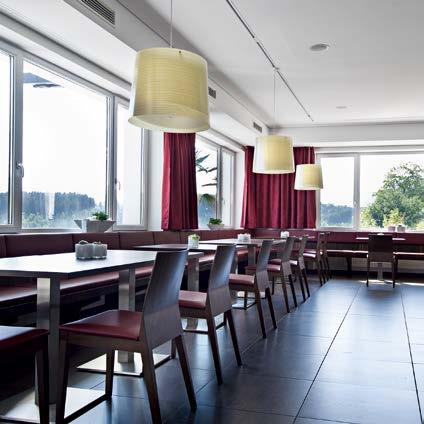 Schönberghof bietet auch das Gästehaus Enzinger von seinen 14 Zimmern aus alle mit Balkon einen perfekten