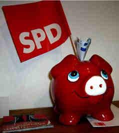 Konto für die Bun- destagswahl 2013 (GH) Der Kreisverband Mannheim der SPD hat für die Bundestagswahl am 22. September 2013 ein Wahlsonderkonto eingerichtet.