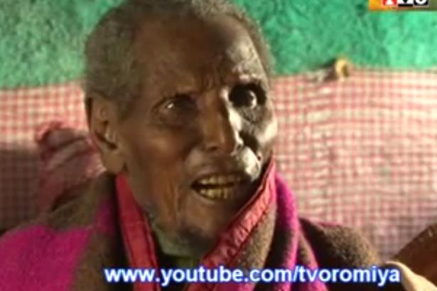 Der älteste Mensch der Welt? Der älteste Mann der Welt Äthiopier behauptet, 160 Jahre alt zu sein 12.09.2013, 16:54 Uhr t-online.