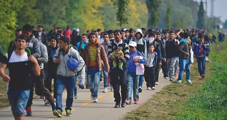 Wohnen in Köln Seite 82 Flüchtlinge an der ungarischösterreichischen Grenze Öffentlichkeitsarbeit im Thema Flüchtlinge Die Bilder eines massiven Ansturms von Menschen auf die griechischen