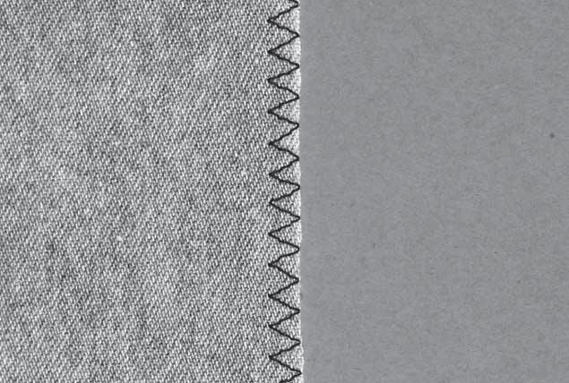 Nähtechniken Drei-Step-Zickzackstich Der Stich Nr. 05 (06 auf der 2.0) kann zum Versäubern von Schnittkanten verwendet werden.