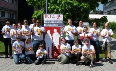 Unsere Projekte Die Mitglieder von Capoeira Rhein-Neckar e.v. haben im Rahmen der jährlichen Events bereits mit verschiedenen Partnern kooperiert, etwa mit dem IKTZ bei einer gemeinsamen Blutspendeaktion im Jahr 2009.