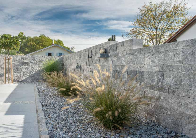 DECALINE Gartenmauer linear Schichtenmauerwerk Gartenmauer-Set-20 und -10 Grau-Schwarz Attraktiver Blickfang Bei der Entwicklung des Mauersystems DECALINE Gartenmauer haben unsere Experten viel Wert
