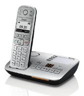 (mit Anrufbeantworter) Gigaset L410 Freisprech-Clip für schnurlose Telefone Absolute Bewegungsfreiheit beim Telefonieren Praktischer, kleiner und leichter Freisprech-Clip, wiegt nur ca.