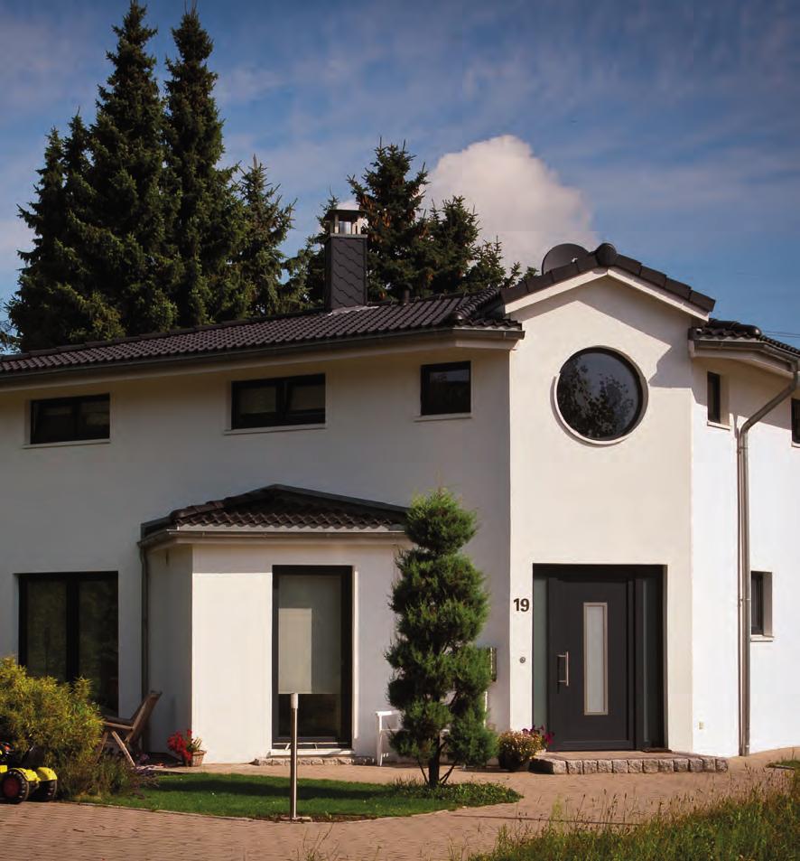 Langlebigkeit bei geringem Pflegeaufwand. Leicht zu pflegen. PaX Holz-Aluminium-Fenster lassen sich sehr leicht reinigen und erzeugen kaum einen zusätzlichen Pflegeaufwand.