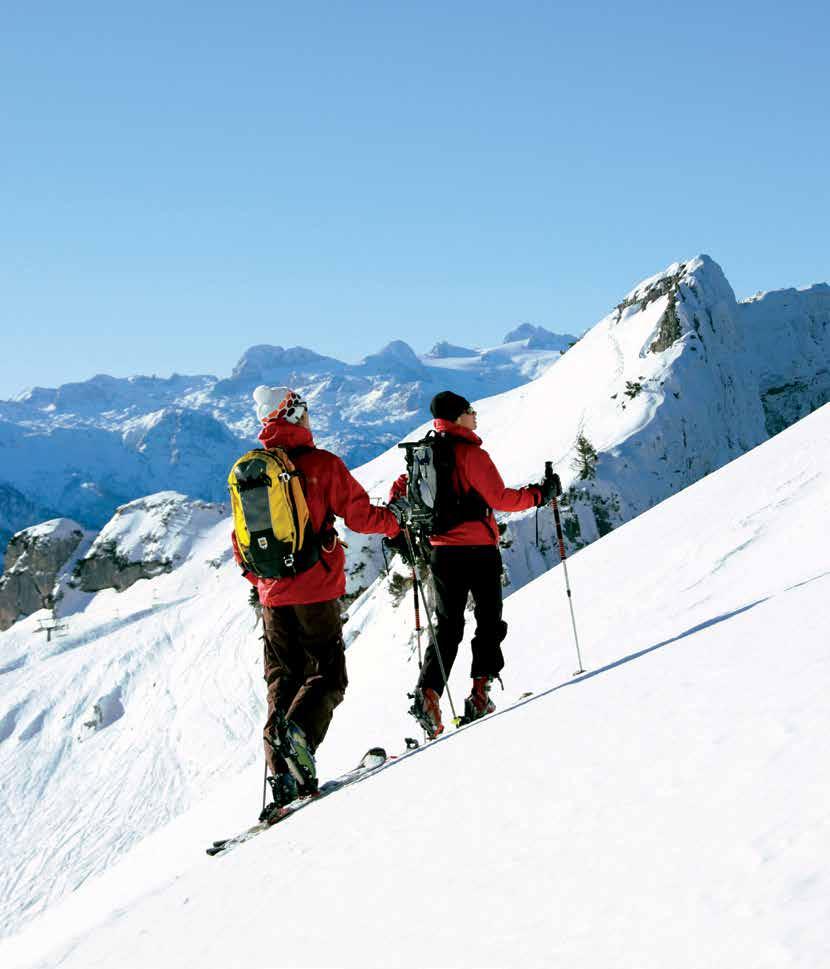 Zum Touren-Skilauf lockt das Tote Gebirge The Tote Gebirge Mountain Range is a skitourer s paradise Praha Znoijmo