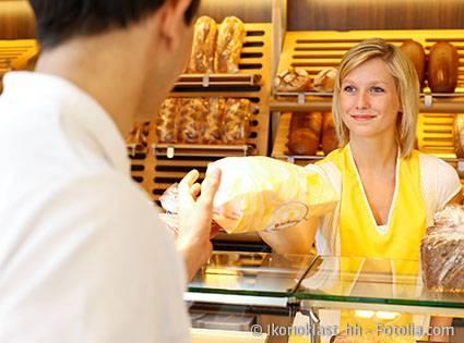 Nahversorger (Bäckerei, Metzgerei, Supermarkt, Drogerie) Untenstehende Kilometerangaben zeigen an wie weit der jeweils