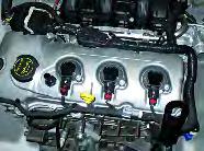 Kabelsätze für den Motorraum erfordern hohe Abrieb- und Temperaturbeständigkeit sowie eine Resistenz gegen aggressive Chemikalien.