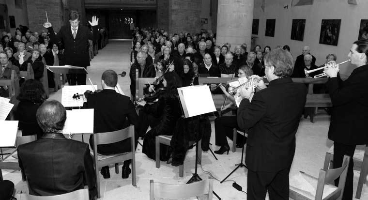 Förderung des musikalischen Nachwuchses Stiftung Musica Sacra Westfalica Ein besonderes Anliegen ist es, jungen Menschen die Freude an der Musik, speziell auch an geistlicher Musik, zu vermitteln.