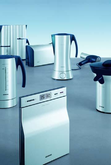1997 Premium Kleingeräte-Serie für BSH Bosch und Siemens Die erste Kleingeräte-Serie bestehend aus Kaffeemaschine, Wasserkocher und Toaster aus dem Jahr 1997 vermittelt durch ihre Materialkombination
