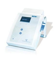 Außerdem erleichtert der BCM Body Composition Monitor die Analyse der Zusammenhänge von Blutdruck und Überwässerung und ermöglicht dadurch eine