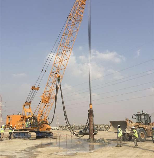 BAUER Maschinen Gm bh BAUER Geotechnical Specialized Foundation LLC führt BodenverbesserungsmaSSnahmen für exklusives Villenviertel in Abu Dhabi aus Abu Dhabi, VAE Yas Acres heißt eines der aktuellen