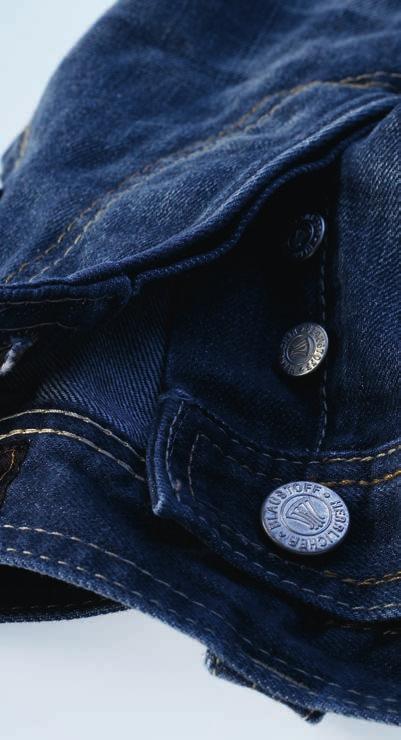 Die Textilarten und deren Pflege Frottier, Jeans Frottier Frottiergewebe besteht aus nach einem bestimmten Schema verwobenen Schlingen. Waschen: Frottiertücher sind i. d. R. kochecht gefärbt.