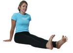 Übung 19 fördert die bewusste Bauchatmung und Entspannung Rückenlage, beide Beine gebeugt aufstellen, beide Hände locker auf die Bauchdecke legen.