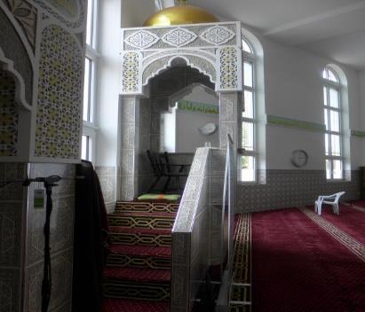 de/de/homepage/ Abbildung 31: Al Muhajirin Moschee, Innenbereich http://www.eslam.
