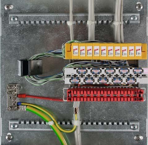 DEHNrpid LSA Blitzstrom- / Überspnnungs-Ableiter FORMATIONSTECHNIK Vribler Schutz von 1 10 DA für LSA-Systeme der Bureihe 2/10 Integrierte LSA-Trennleistenfunktion im Blitzstrom-Ableiter bietet zudem