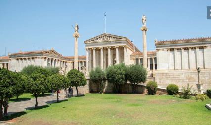 Hop on Hop off Tour Highlights: Erkunden Sie Athen mit einem 24-Stunden-Ticket Bewundern Sie die Akropolis und den Parthenon Schauen Sie sich den Omonia-Platz genauer an Besuchen Sie den