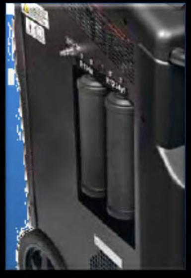 Hauptmerkmale Neue Ölwechsel-Vakuumpumpe, mit direktem Zugang zum Füllstutzen auf der Rückseite des