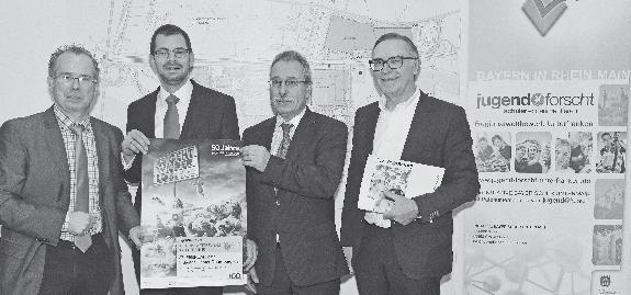 in Kooperation mit: Industrie Center Obernburg: Gastgeber von Jugend forscht 2015 11 Am 25. Juli 2014 unterzeichneten die Mainsite GmbH & Co.