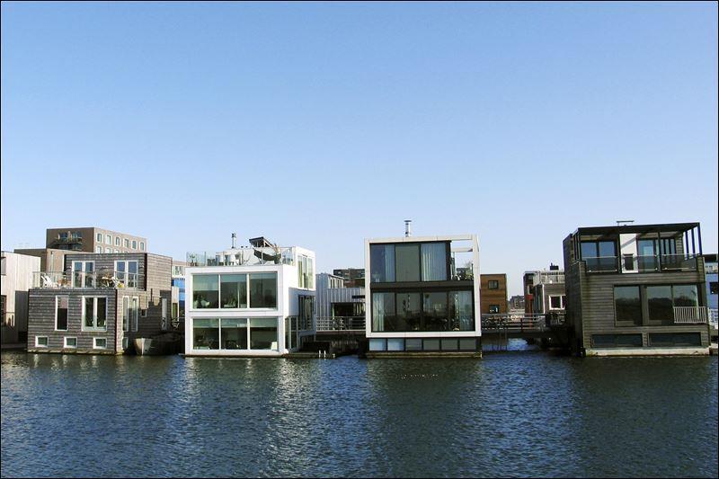 Schwimmende / amphibische Häuser Maasbommel, Netherlands