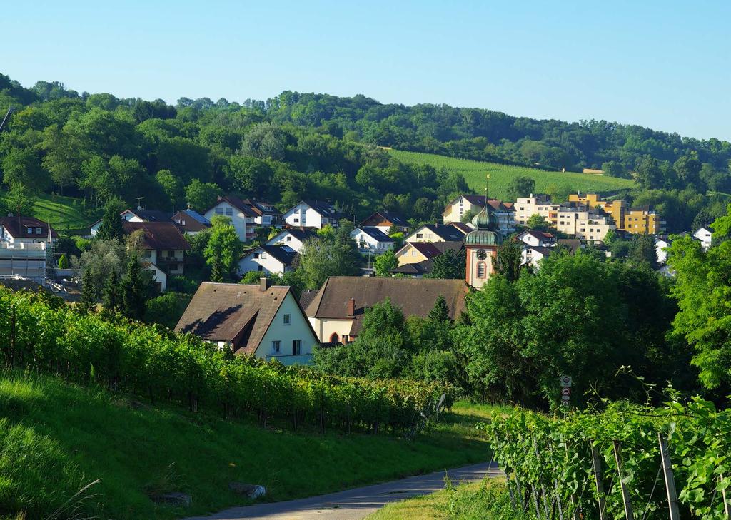 Bad Bellingen. Bad Bellingen und seine Ortsteile Bamlach, Hertingen und Rheinweiler liegen in einer von Weinbergen geprägten Landschaft.
