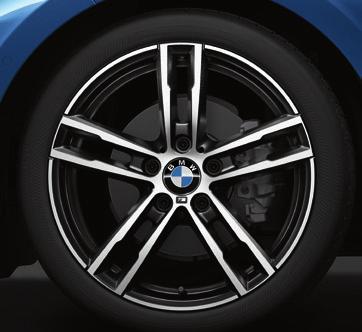 Lackierung Estorilblau metallic, BMW Individual Hochglanz Shadow Line, 18" M Leichtmetallräder