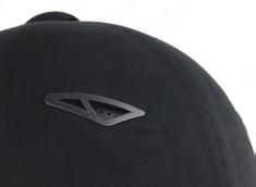 Cool-Max Innenfutter zum Herausnehmen schlanke Optik mit seitlichen Ventilationsöffnungen für optimale Belüftung Helmbezug