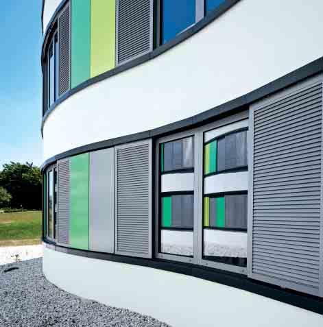 Zahnriemenantrieb Schnelle Montage durch hohen Vorfertigungs grad mit einfachem Zusammenbau im Baukastenprinzip Geringe Bautiefe und einfaches Handling Sliding Shutters ALB provide ideal screening