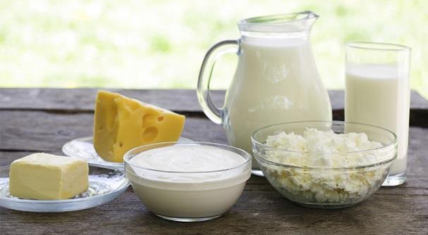 Konkret wird empfohlen, Milch und Milchprodukte nur als fettarme oder gar fettfreie Varianten zu konsumieren. Hier eine kritische Auseinandersetzung zu dieser Empfehlung.