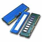 Hauptspeicher: Typen DRAM (Dynamic Random Access Memory) Alte Systeme (Pentium II und früher) SDRAM (Synchronous DRAM) Für ältere Systeme (Pentium III bis 800MHz) DDR SDRAM (Double Data Rate SDRAM)