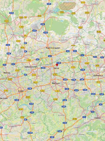 Die Stadt liegt inmitten des Ruhrgebietes, dem größten Ballungsraum Deutschlands (rund 5,2 Mio. Einwohner). Sie ist 8 km von Bochum und 60 km von Düsseldorf entfernt.
