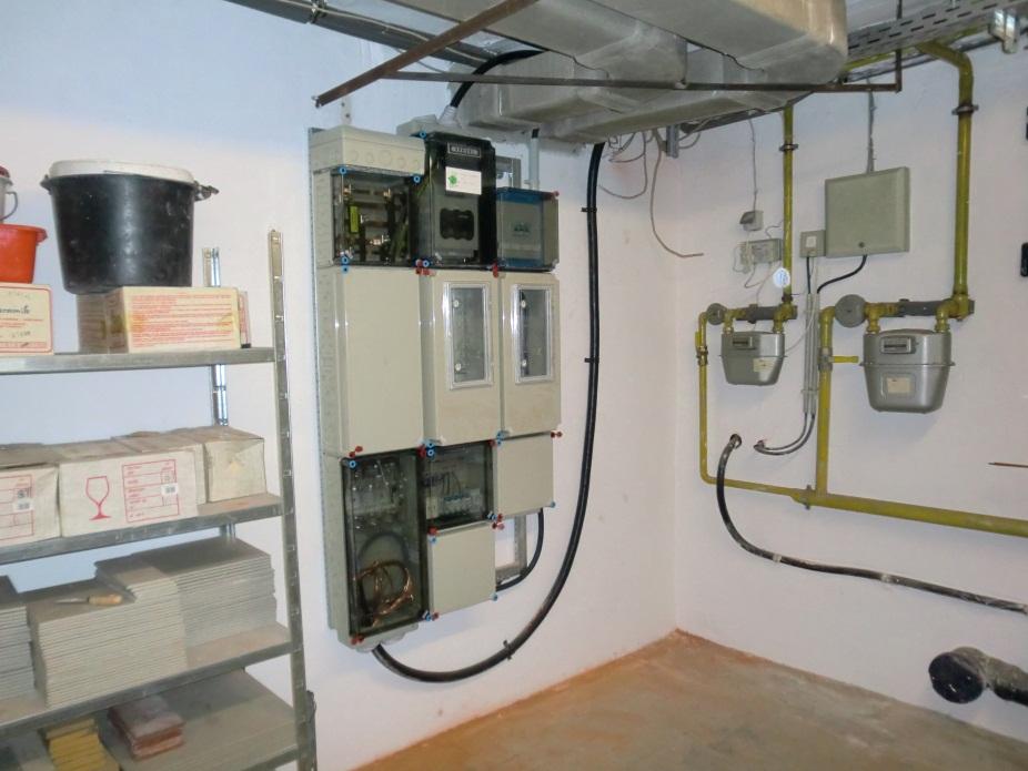 Stromeinbindung BHKW-Modul beinhaltet alle Sicherheitssysteme, die ein Netzparallelbetrieb erfordert.