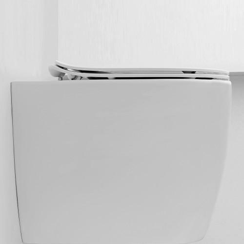 1.75 BA65984 Zeitloses Stand-WC der Serie Tipp Maße (TxB): 54,5x36 cm robust und pflegeleicht Italienisches Design Die zeitlose Serie Tipp bietet in ihrem umfangreichen Keramikprogramm