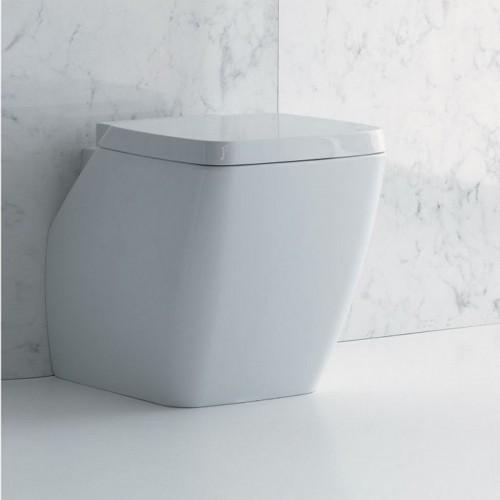 1.130 Design Toilette eckig abgerundet BHT 40x43x54 BA42451 Stand-Tiefspüler aus der Serie Strix. Die dieser modernen Linie zeichnen sich durch ihre geometrischen Segmente aus.