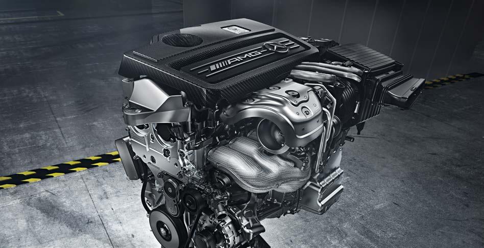 Technik für die Poleposition. Was haben AMG Fahrer und AMG Ingenieure gemeinsam? Sie haben Benzin im Blut. Beleg dafür ist der mit 280 kw (381 PS) stärkste Serien-Vierzylinder-Turbomotor der Welt.