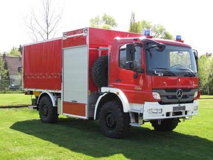 Lernunterlage Feuerwehrfahrzeuge 5.4.2. SW KatS Der Schlauchwagen SW KatS dient zum Verlegen von maximal 2000 m B-Druckschlauch und zum Nachschub von Druckschläuchen.