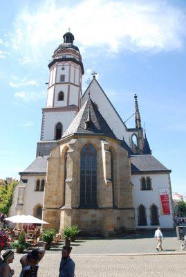 Platz 3: Thomaskirche Ein weiteres bedeutendes sakrales Gebäude ist die Thomaskirche.