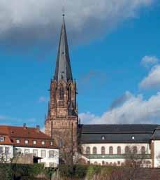Das 1170 erstmals erwähnte Dorf Neuhausen wurde 1890 nach München eingemeindet und erlebte durch die Industrialisierung einen schnellen wirtschaftlichen Aufschwung.