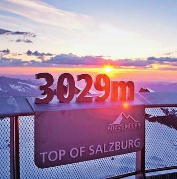 000 Metern Seehöhe, erwartet Sie ein kostenloser Erlebnisbereich, der so in Österreich einzigartig ist: die ICE ARENA mit Schneestrand und Sonnenliegen, Rutschbahnen,